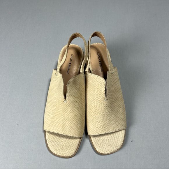 Lucky Brand Warm Sand Women's Jaila Block-Heel Slingback Shooties Size 10 - Picture 3 of 11